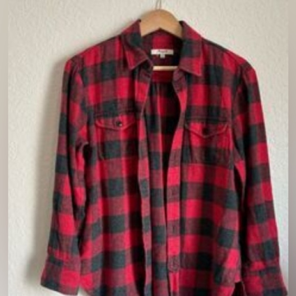 Madewell Classic Buffalo Plaid (Red/Black) Flannel Button Down. Size Medium. - Picture 1 of 10